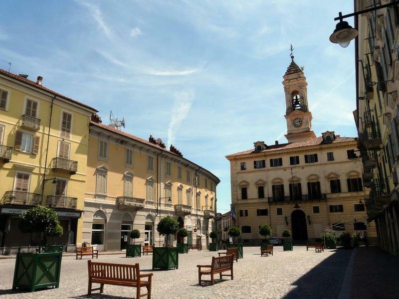 דירות Borgofranco d'Ivrea Hub Counter City מראה חיצוני תמונה